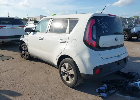 2018 Kia Soul z USA, uszkodzony, nr VIN KNDJN2A20J7610572